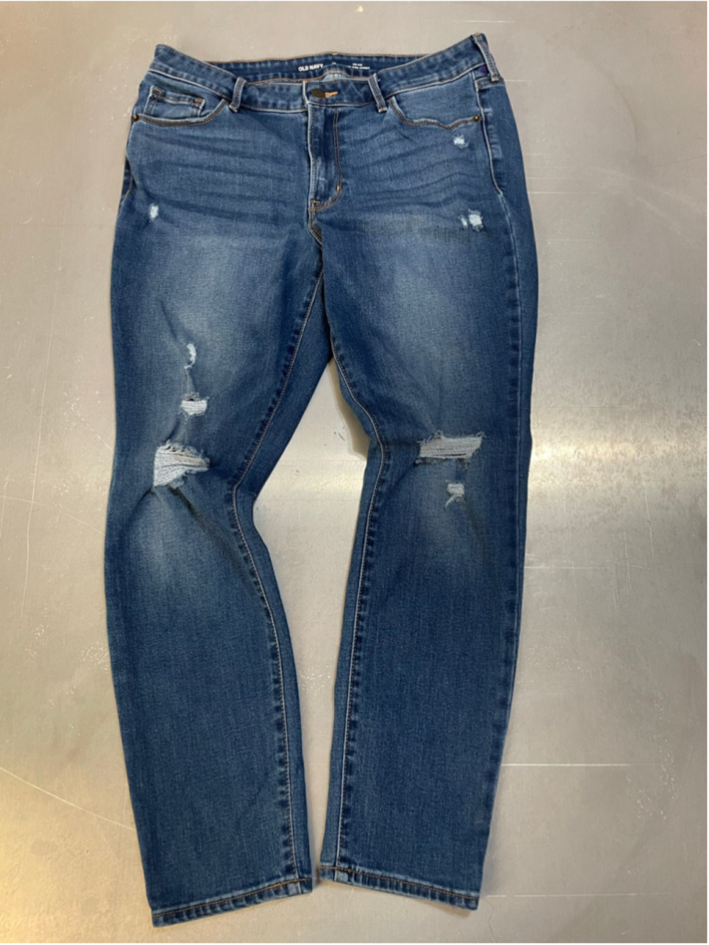 Old Navy Mid Rise Pop Icon Skinny Jeans Women's 12 Short Blue Distressed Denim